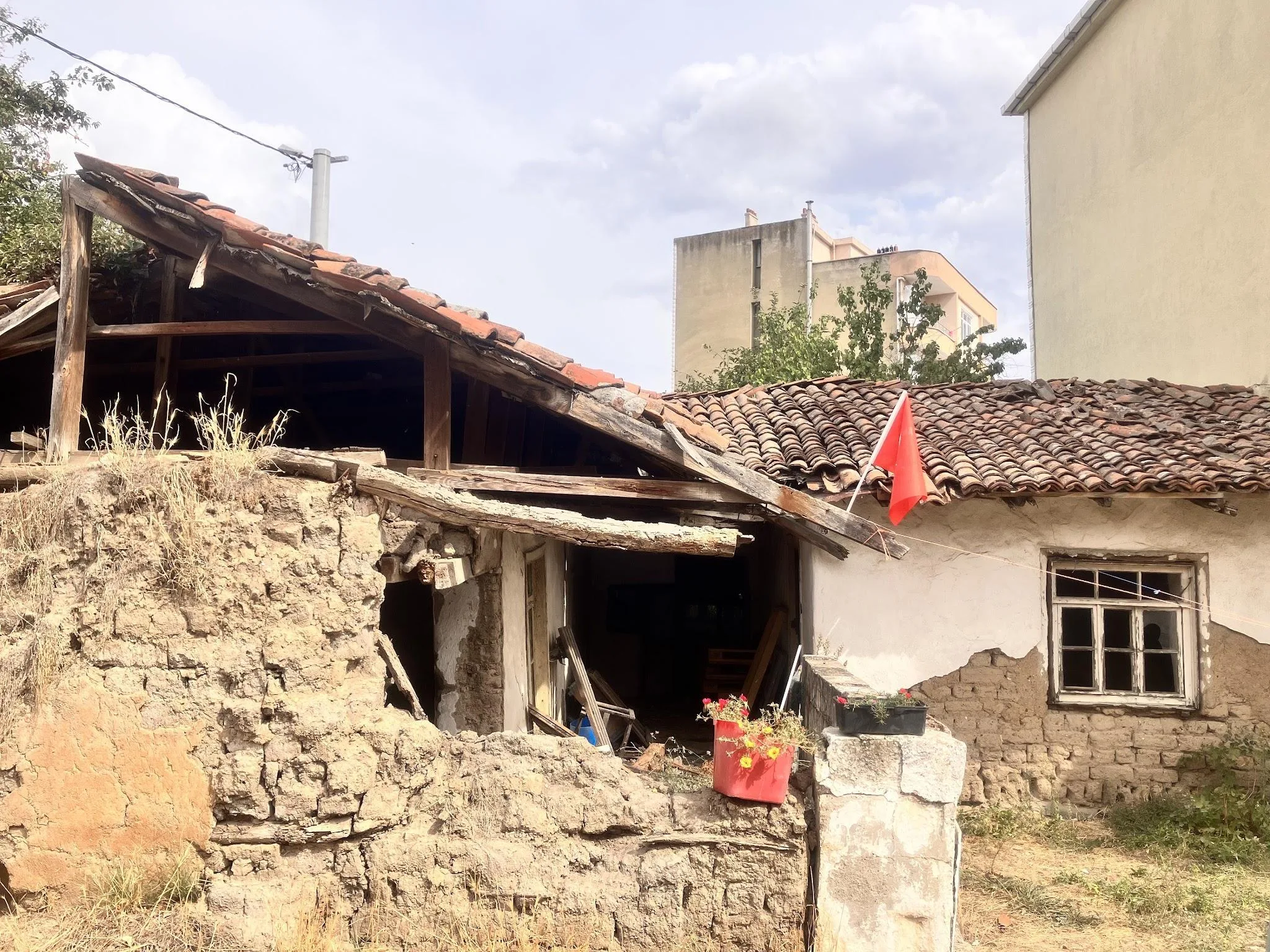 Yıkılan Denge